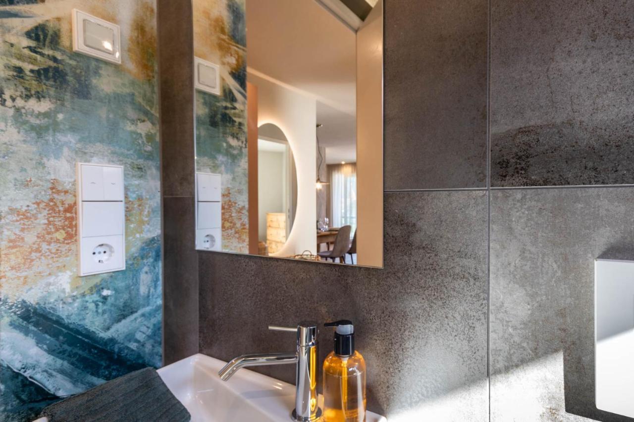 Mali Apartments Garden Suite Тироло Экстерьер фото